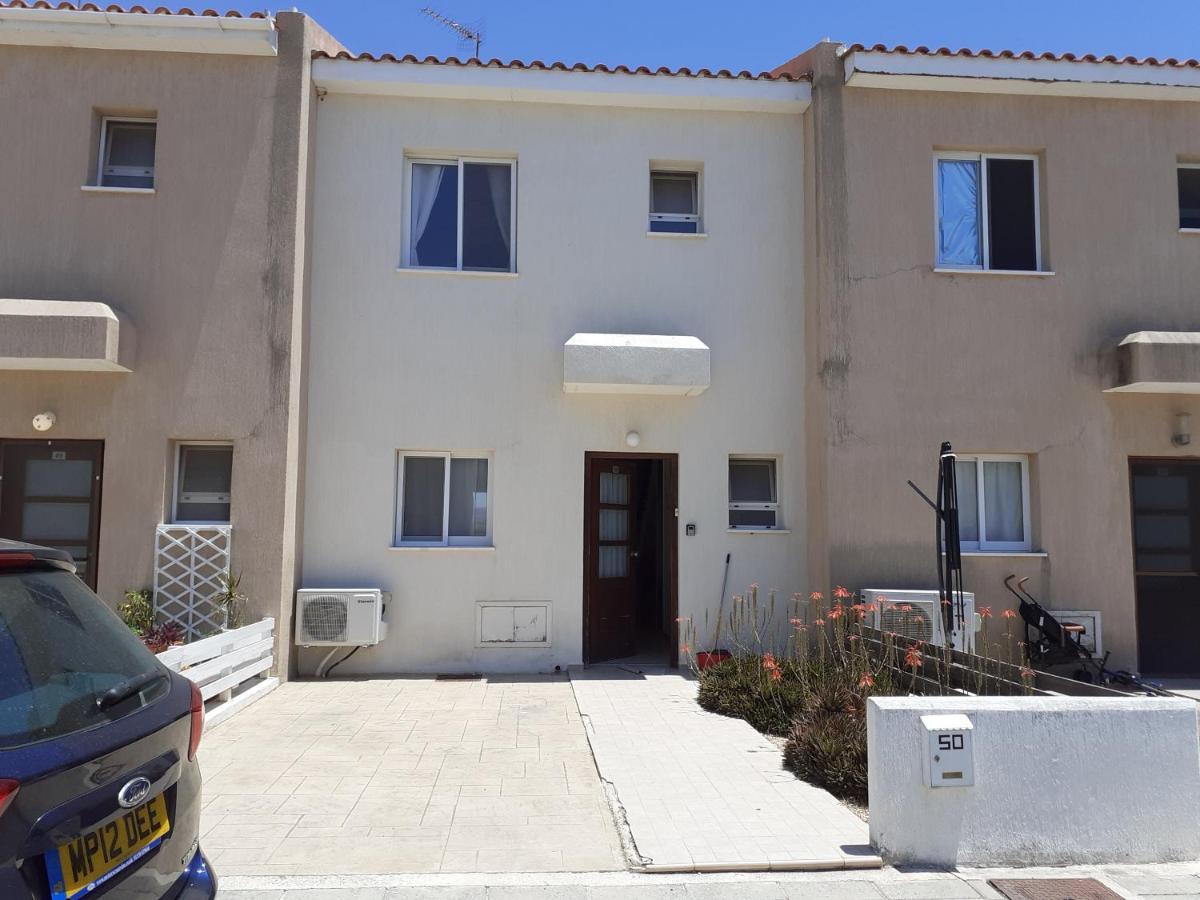 Beautiful 2-Bed House In Mandria Paphos Villa Ngoại thất bức ảnh
